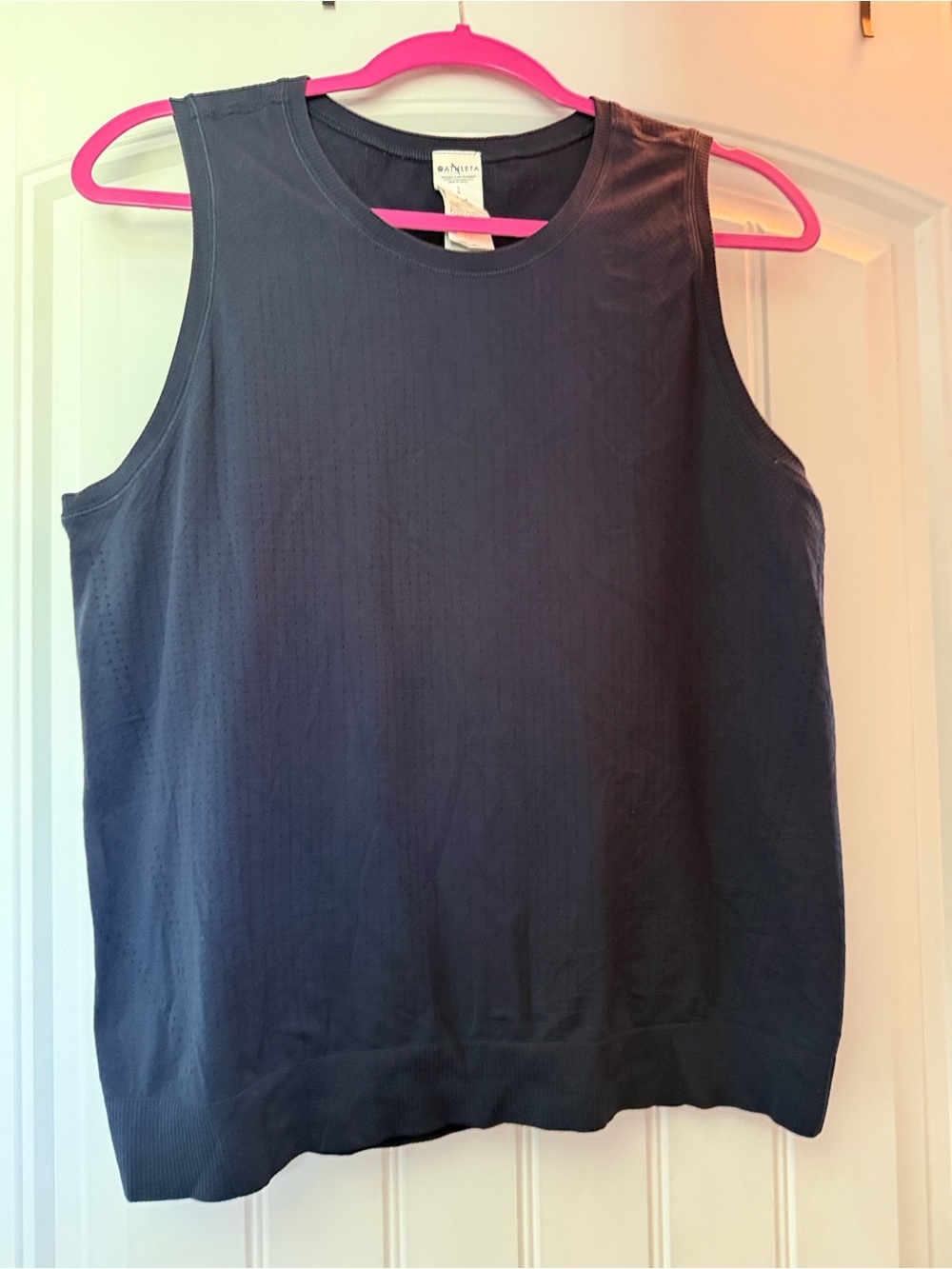 Athleta Navy Sleeveless Knit Tank Top